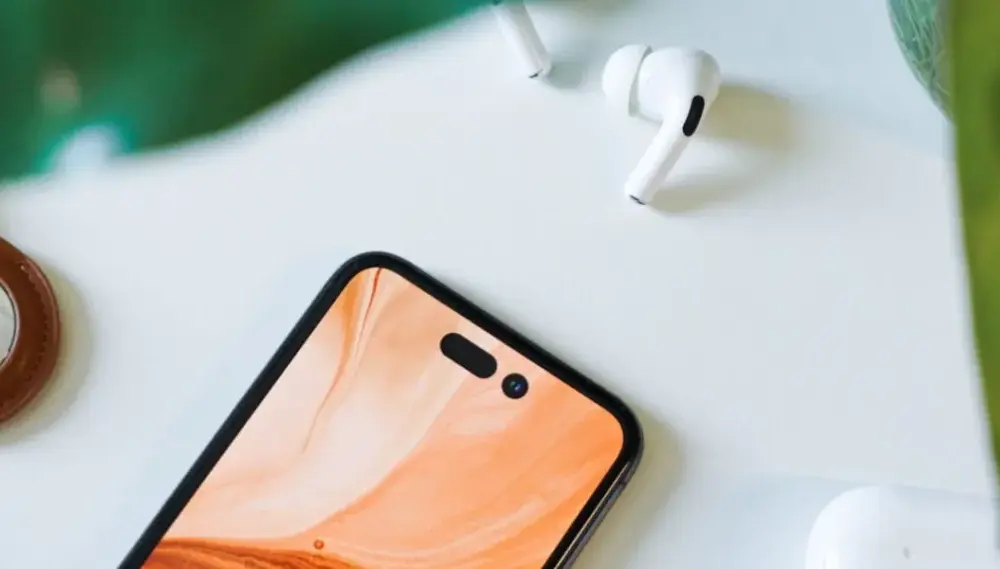 Jak połączyć AirPods z telefonem: proste kroki bez frustracji